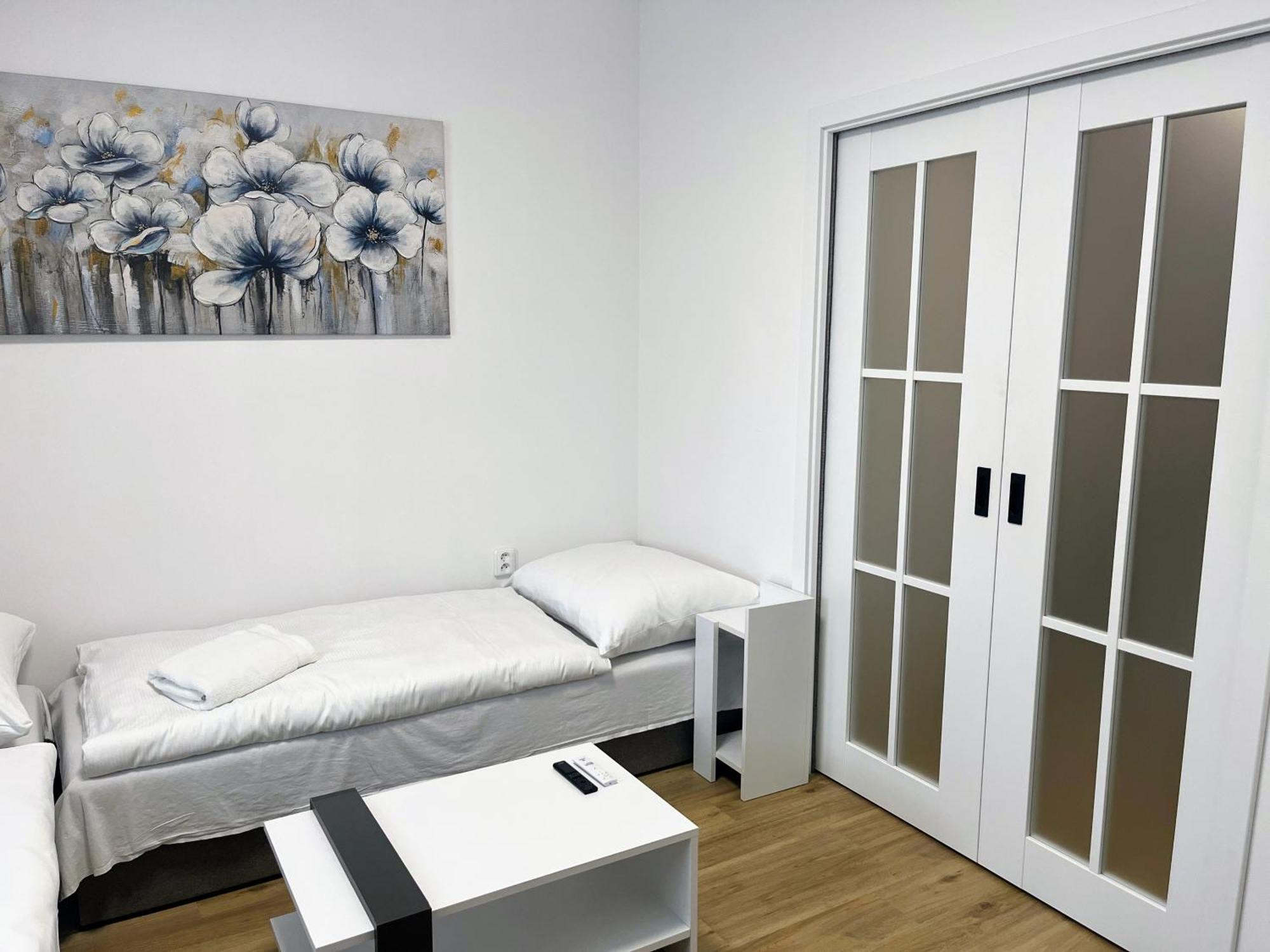 Апартаменты Apartman Na Namesti Opocno Экстерьер фото